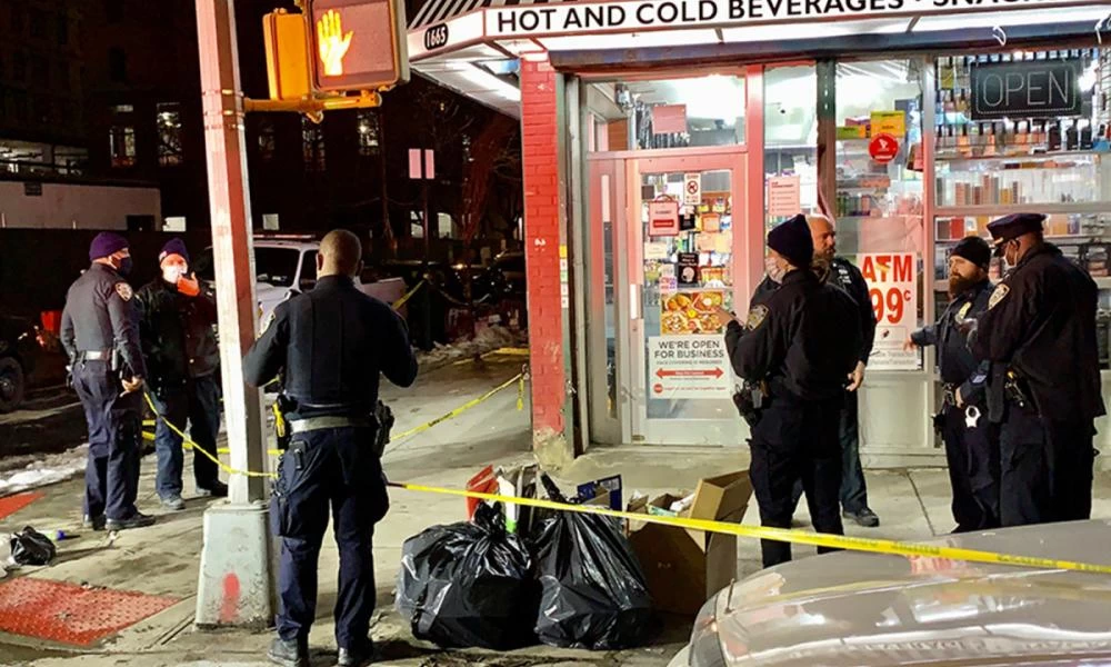 Θρίλερ στη Νέα Υόρκη: Πήγε να αγοράσει αλκοόλ και βγήκε με σφαίρα στο κεφάλι